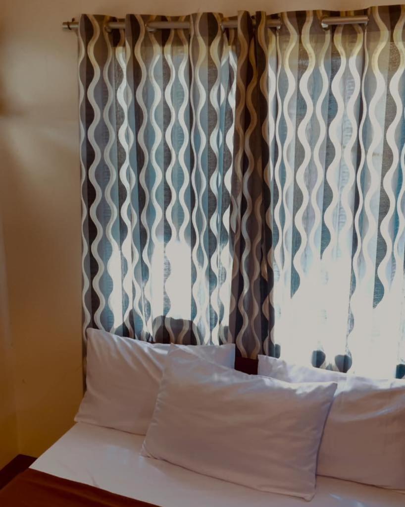 Ameeza Houze Homestay - Siargao เจเนอรัลลูนา ภายนอก รูปภาพ
