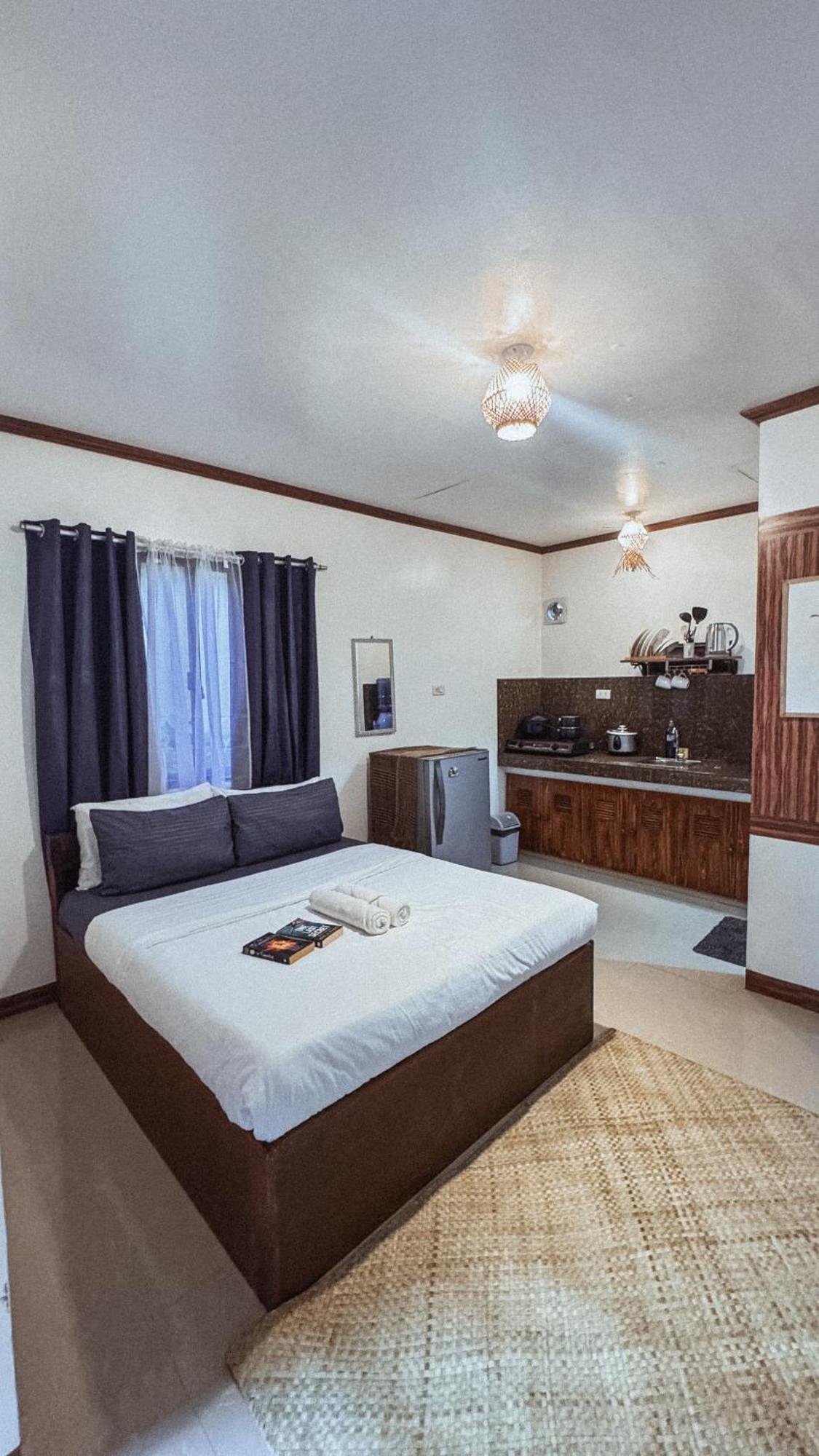 Ameeza Houze Homestay - Siargao เจเนอรัลลูนา ภายนอก รูปภาพ