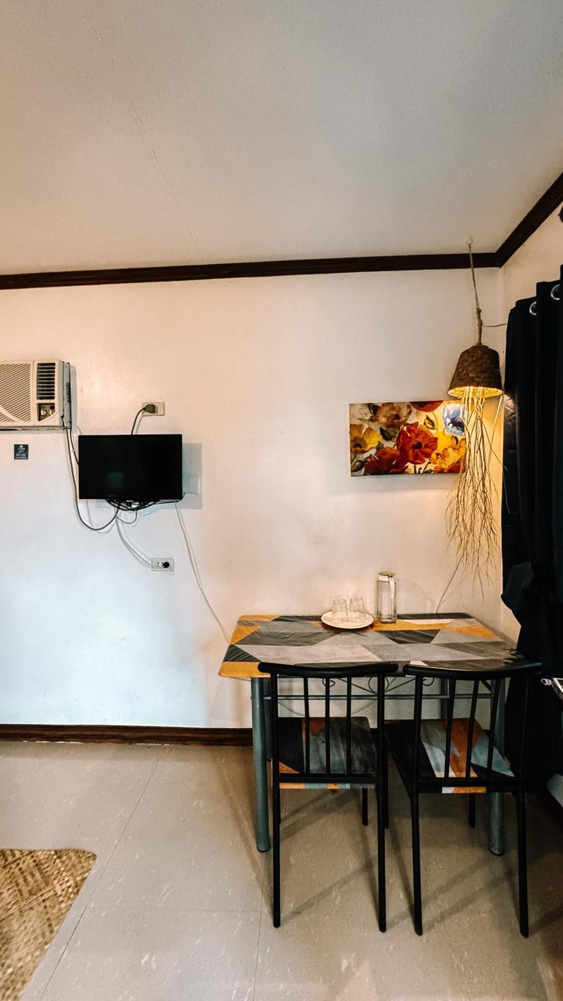 Ameeza Houze Homestay - Siargao เจเนอรัลลูนา ภายนอก รูปภาพ