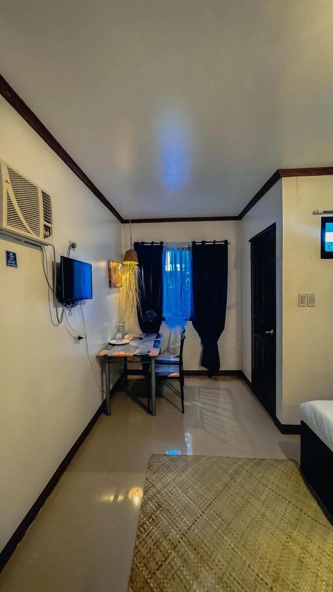 Ameeza Houze Homestay - Siargao เจเนอรัลลูนา ภายนอก รูปภาพ