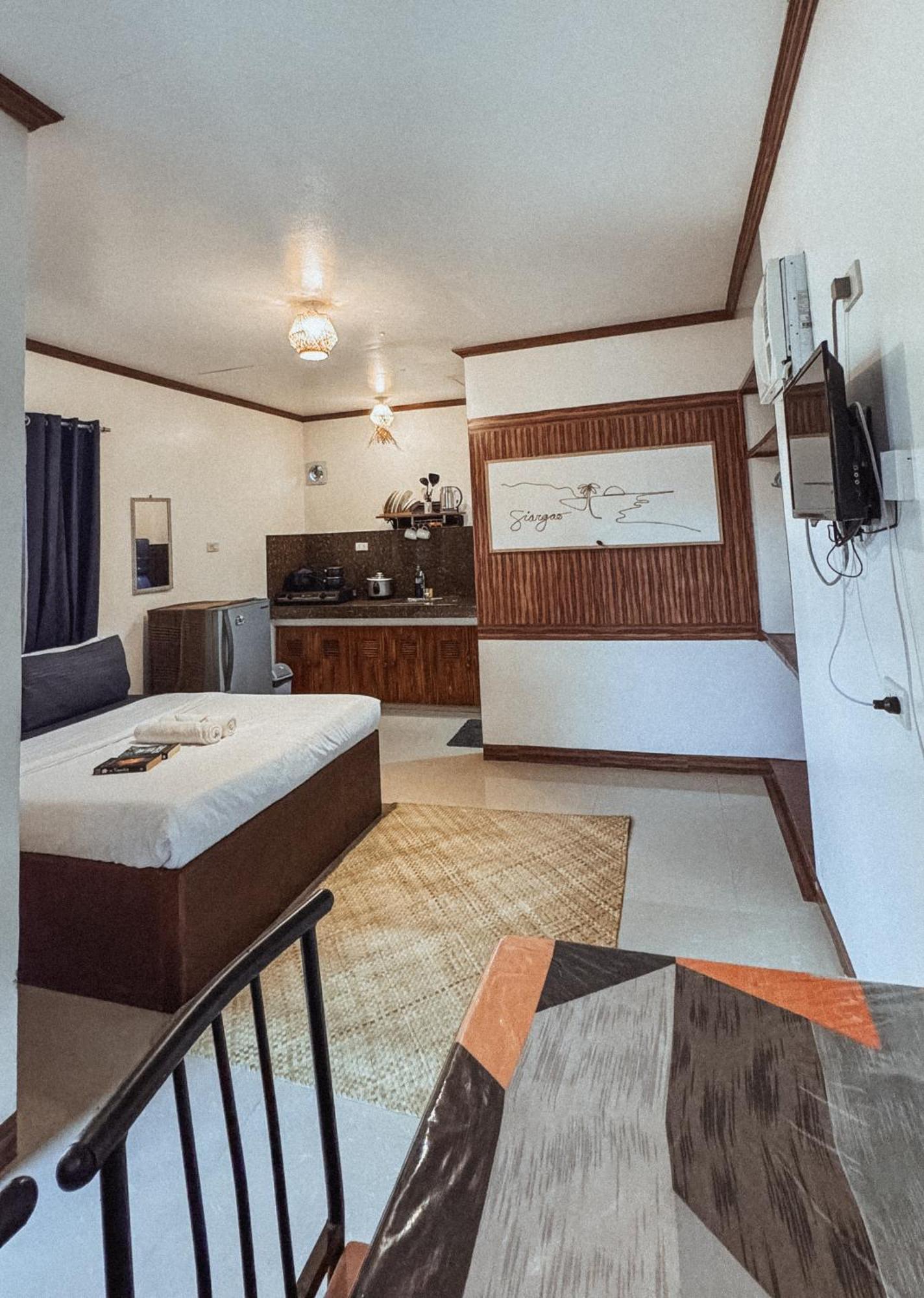Ameeza Houze Homestay - Siargao เจเนอรัลลูนา ภายนอก รูปภาพ